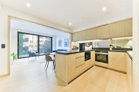 1 bedroom apartment to rent, Legacy Building, Embassy Gardens, London, SW11