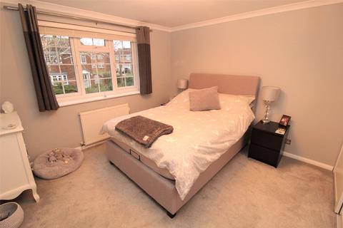 7 Borman Close, Leigh-on-sea, SS9 5UJ