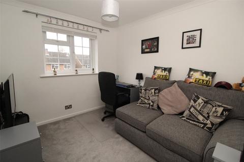 7 Borman Close, Leigh-on-sea, SS9 5UJ