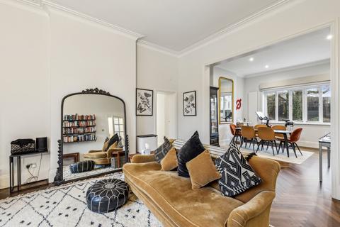 2 bedroom flat to rent, Warwick Avenue, Little Venice, London