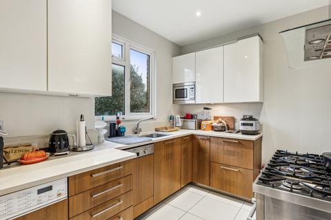 2 bedroom flat to rent, Warwick Avenue, Little Venice, London