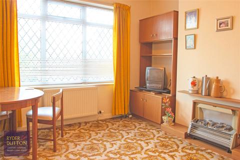 492 Broadway, Chadderton, Oldham, OL9 9NS
