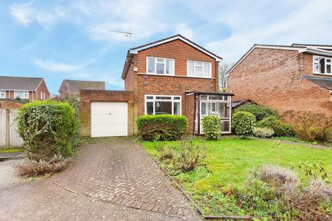 6 Daventry Close, Colnbrook, Slough, SL3 0PW