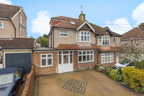 64 Beaconsfield Road, London, SE9 4DP