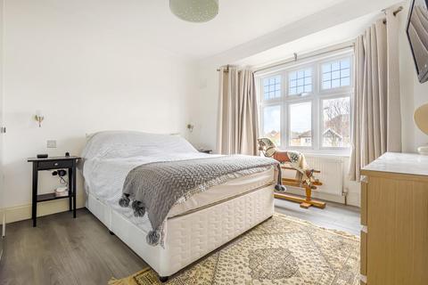64 Beaconsfield Road, London, SE9 4DP