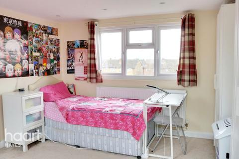 41 Friar Road, Hayes, UB4 9BZ