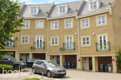 57 Kingfisher Drive, Greenhithe, DA9 9RT