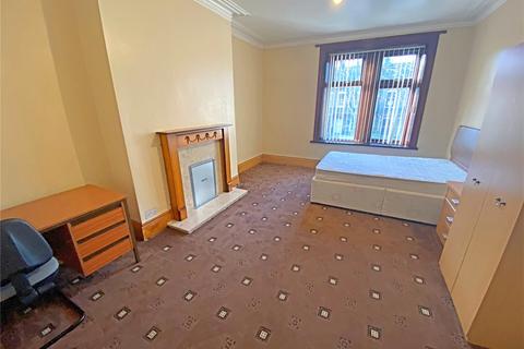 31 Pemberton Drive, Bradford, BD7 1RA