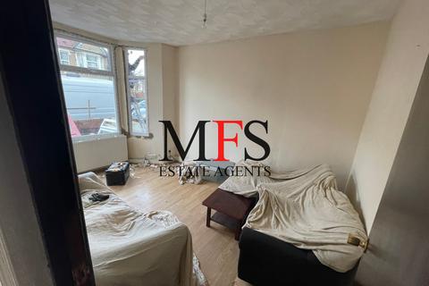 undefined, Tachbrook Road, Southall, UB2