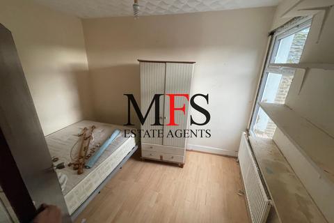 undefined, Tachbrook Road, Southall, UB2