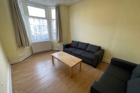 undefined, Tachbrook Road, Southall, UB2