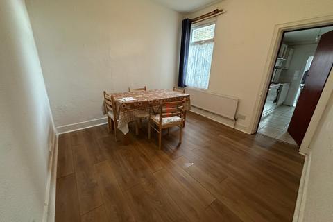 undefined, Tachbrook Road, Southall, UB2