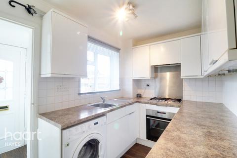 13 Westlands Close, Hayes, UB3 4PX