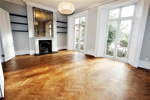 19 The Park, London, W5 5NL