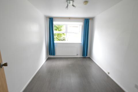 2 Lime Tree Place, St Albans, AL1 3BD