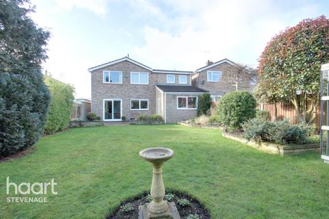 3 Marlowe Close, Stevenage, SG2 0JJ