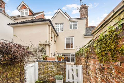 Eagle House Cottage Edinburgh Square, Midhurst, GU29 9NL