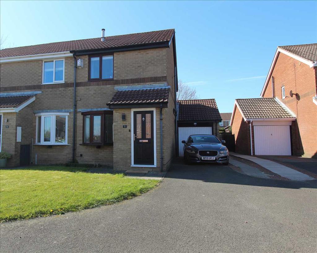 Plaistow Way, Northburn Chase... 2 bed semidetached house £152,950