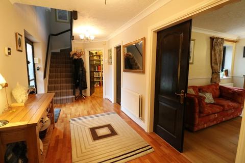 101 Houndsfield Lane, Wythall, Birmingham, B47 6LX