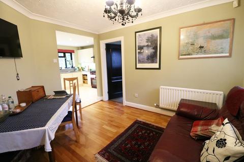 101 Houndsfield Lane, Wythall, Birmingham, B47 6LX