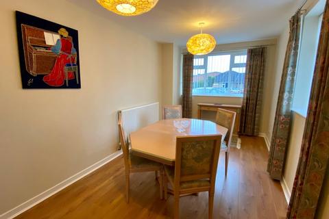 3 Knights Croft, Wetherby, LS22 7TJ