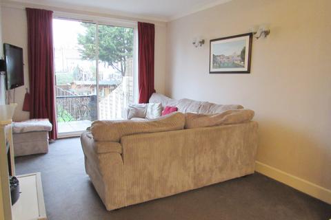 40 Cambridge Road, Carshalton, SM5 3QS