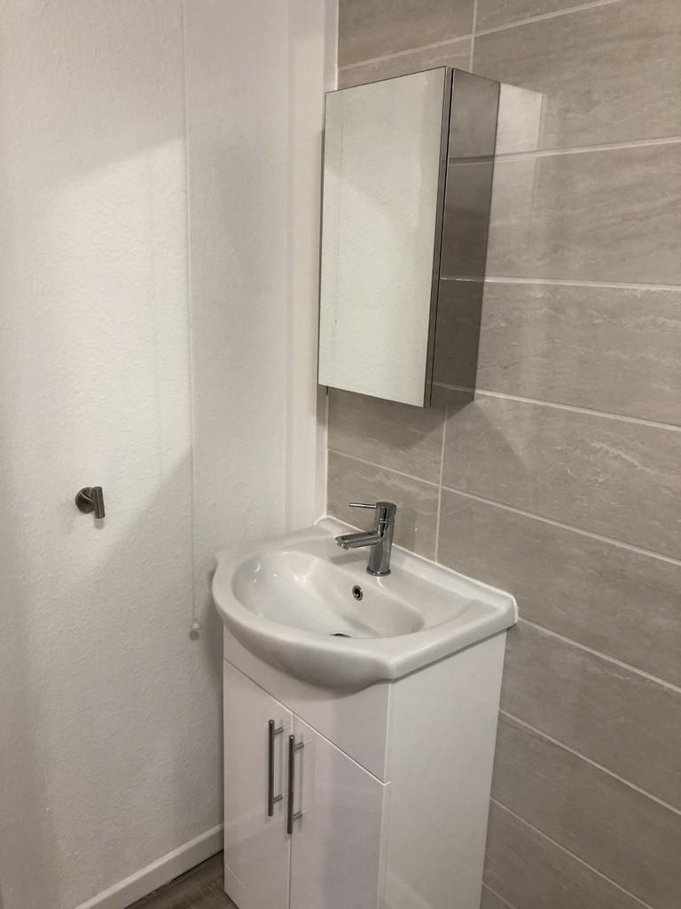 New en suite Mar 2021