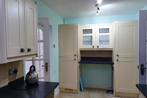 24 Central Road, Rudheath, Northwich, CW9 7EN