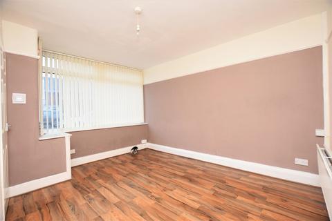 18 Chatsworth Road, Rainhill, Prescot, L35 8LG
