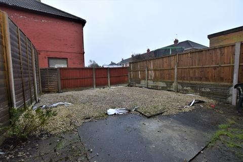 18 Chatsworth Road, Rainhill, Prescot, L35 8LG