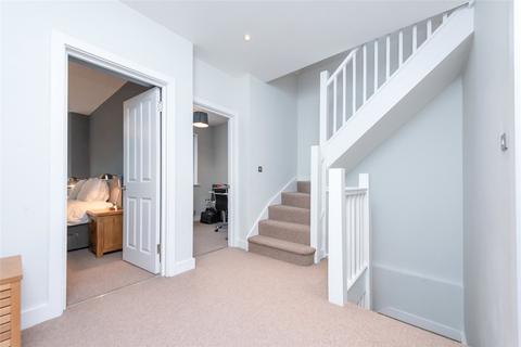 75 Mount Pleasant Road, London, NW10 3EH
