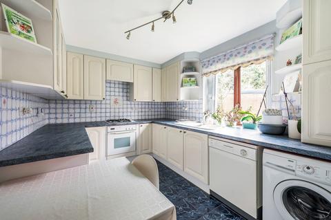 3, Greville Lodge Broadhurst Avenue, Edgware, HA8 8TL