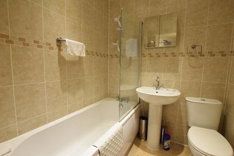 Flat 13, Kerley Court, 3 Kerley Road, Bournemouth, BH2 5DW