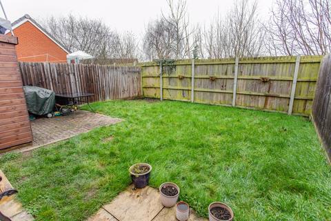77 Bartletts Elm, Langport, TA10 9BS