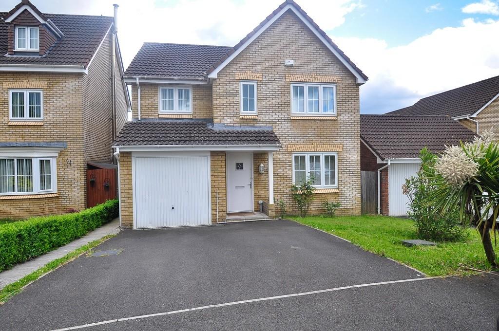 Grayson Way, Llantarnam 4 bed detached house £1,180 pcm (£272 pw)