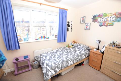 88 The Rowans, Robin Hood, Wakefield, WF3 3FA