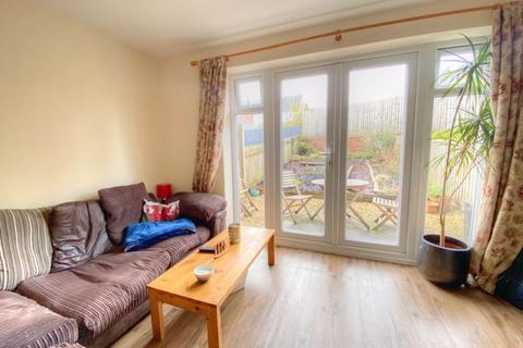 48 Bryn Celyn, Llanharry, Pontyclun, CF72 9ZE