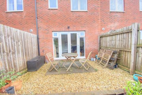 48 Bryn Celyn, Llanharry, Pontyclun, CF72 9ZE