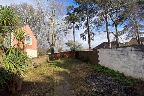 1 Amroth Road, Cardiff, CF5 5DR