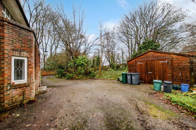 Front Garden Drive