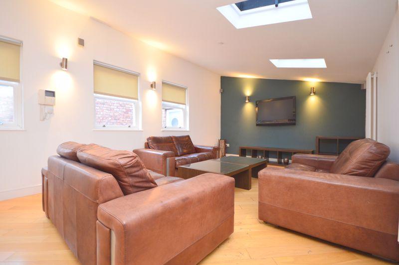 3133 Ivanhoe Road, Liverpool 2 bed apartment £185,000