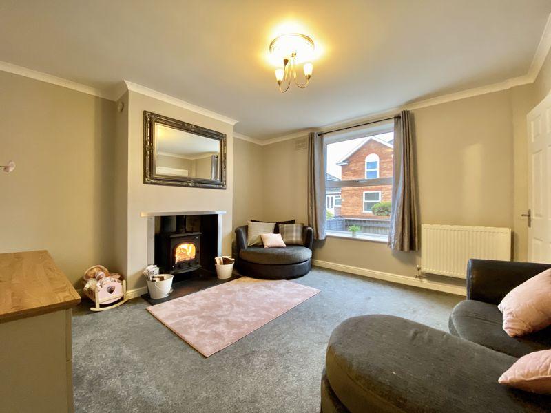 Berrydale Avenue, Bridgwater 3 bed terraced house £169,995