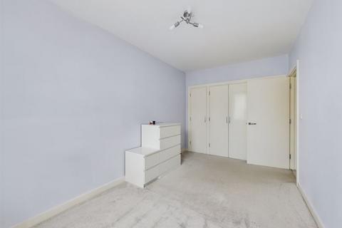 undefined, Godstone Road, Whyteleafe
