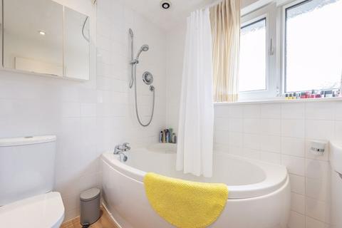 85 Berkeley Avenue, Chesham, HP5 2RP