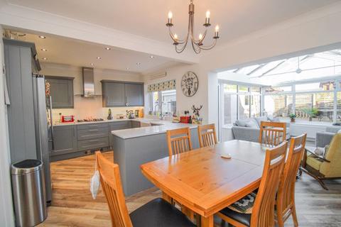 20 Rownall Road, Werrington, Stoke-on-trent, ST9 0JB