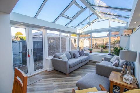 20 Rownall Road, Werrington, Stoke-on-trent, ST9 0JB