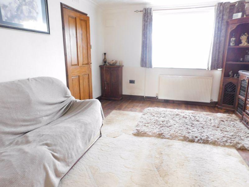 Bedale Drive, Leicester 3 bed townhouse £180,000