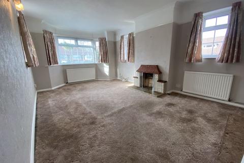 35 Perryfield Road, Crawley, RH11 8AA