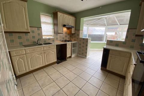 35 Perryfield Road, Crawley, RH11 8AA
