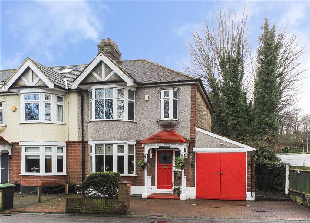 Chigwell Road, Woodford GREEN 3 bed semidetached house £600,000